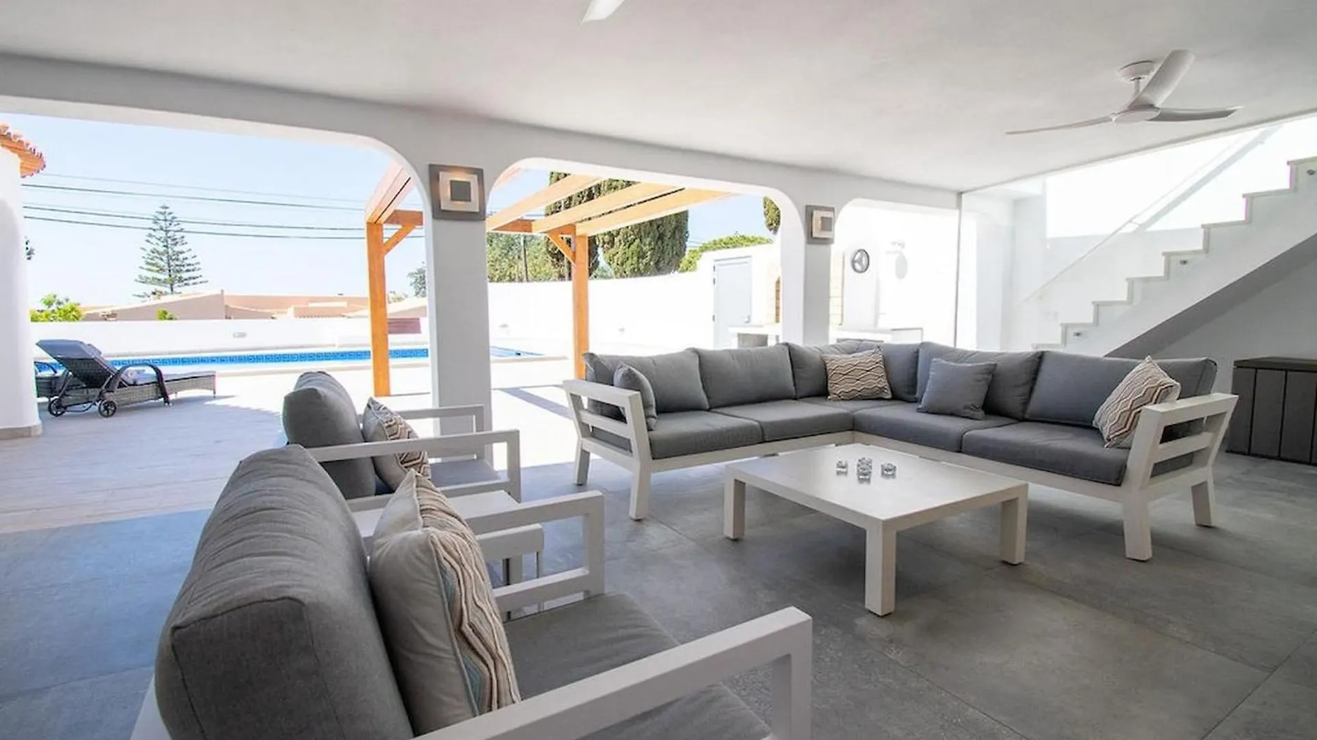 Lavanda Magnificent Five Bedroom Villa Carvoeiro