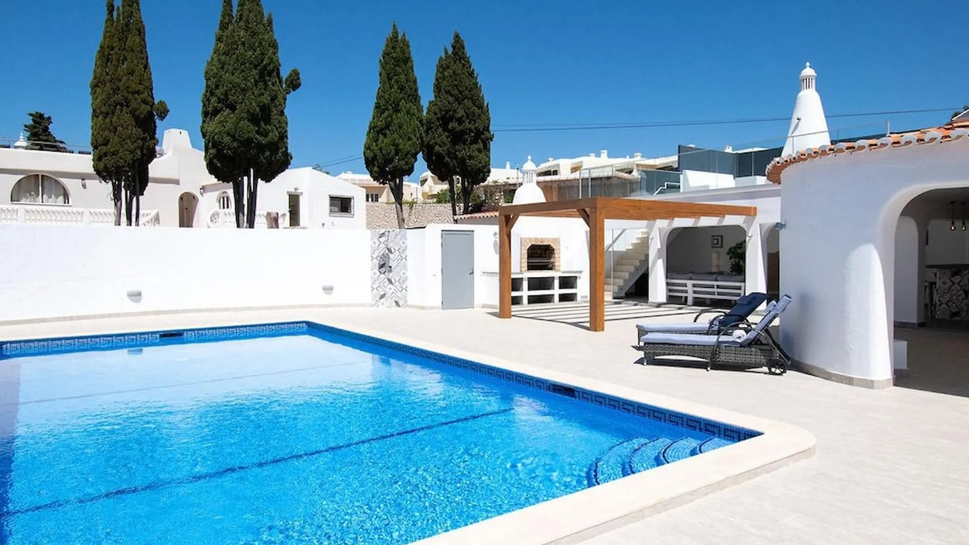 Lavanda Magnificent Five Bedroom Villa Καρβοέιρο 0*,  Πορτογαλία